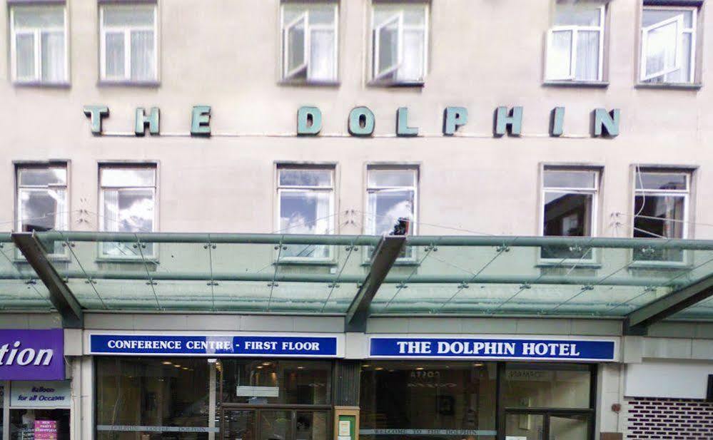 Dolphin Sa1 Hotel Суонзи Екстериор снимка